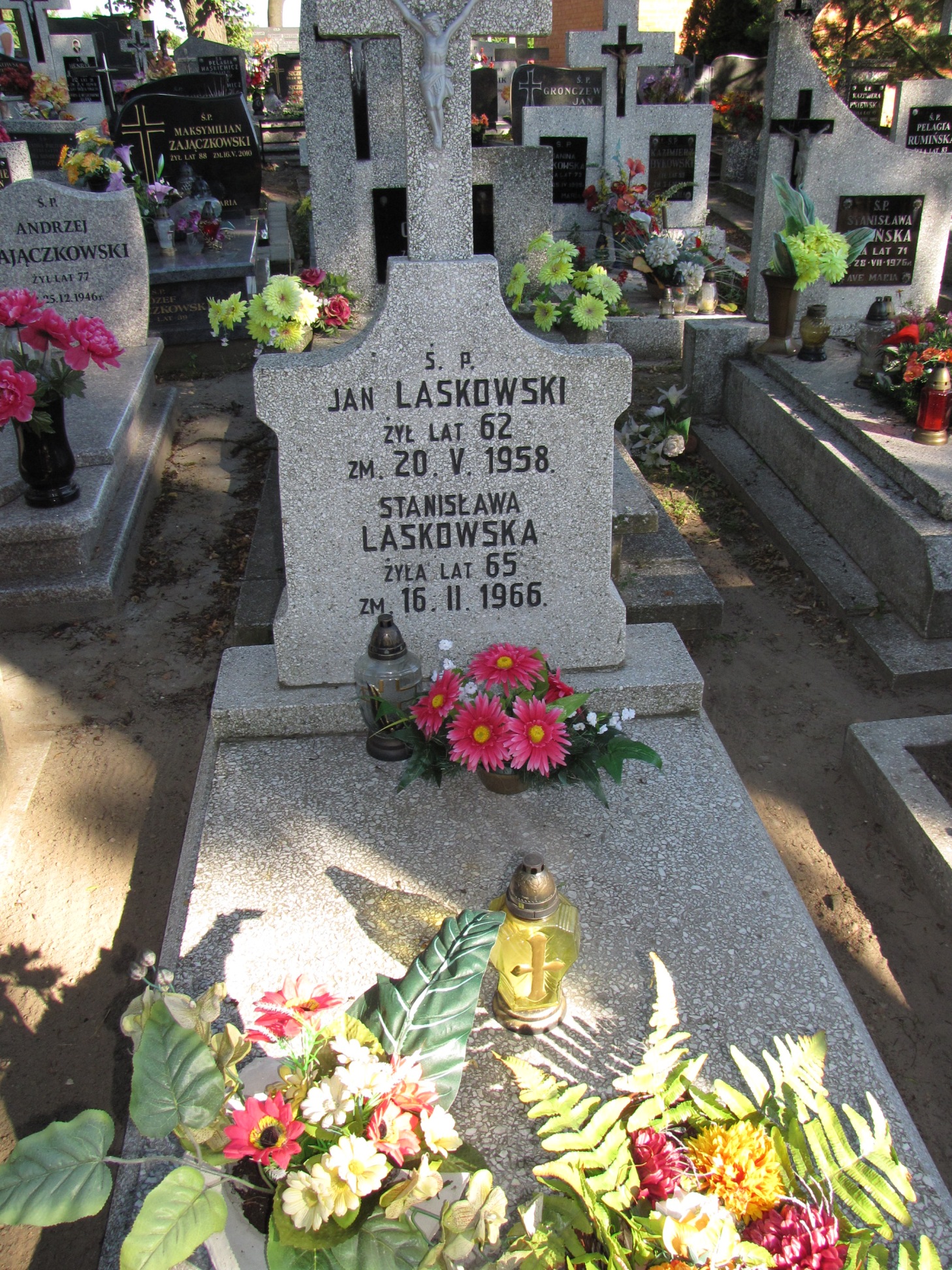 Grób Kazimierz Laskaowski